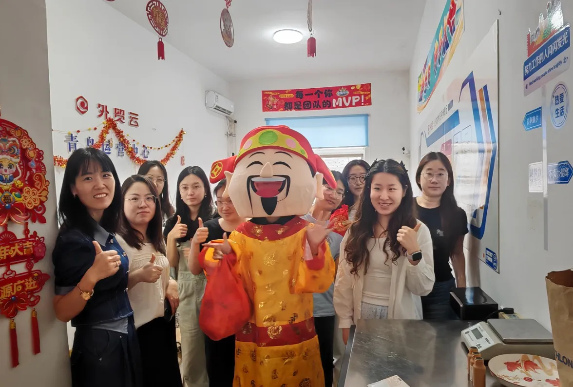 Zemeiji Celeruje festival Boha bohatství